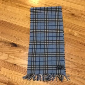 Burberry classic Cashmere Scarf